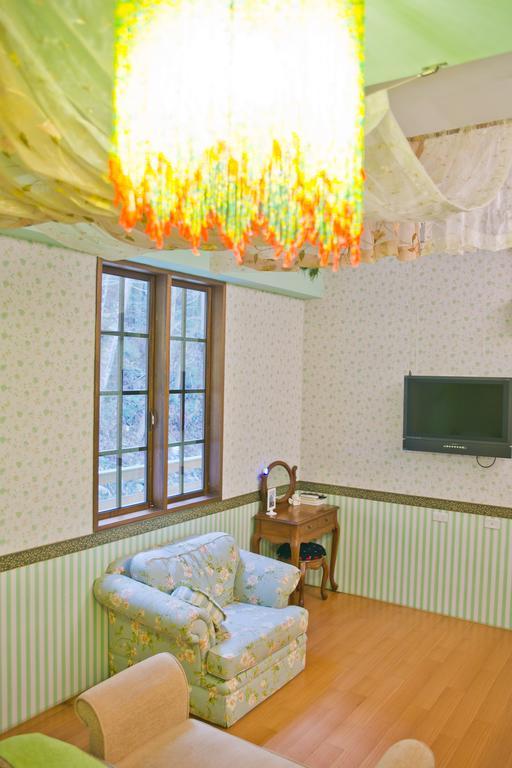 Maison-Philo Homestay B & B Sanyi Eksteriør bilde